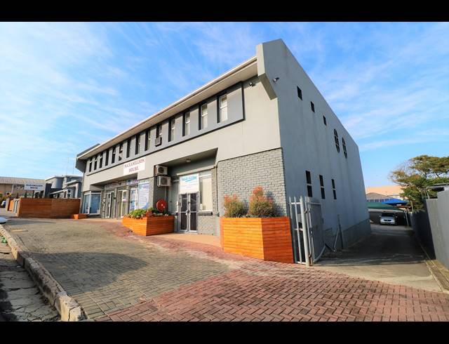 685M² OFFICE FOR SALE IN BEREA